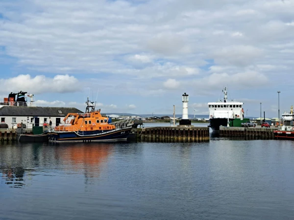 Kirkwall - city photo 3