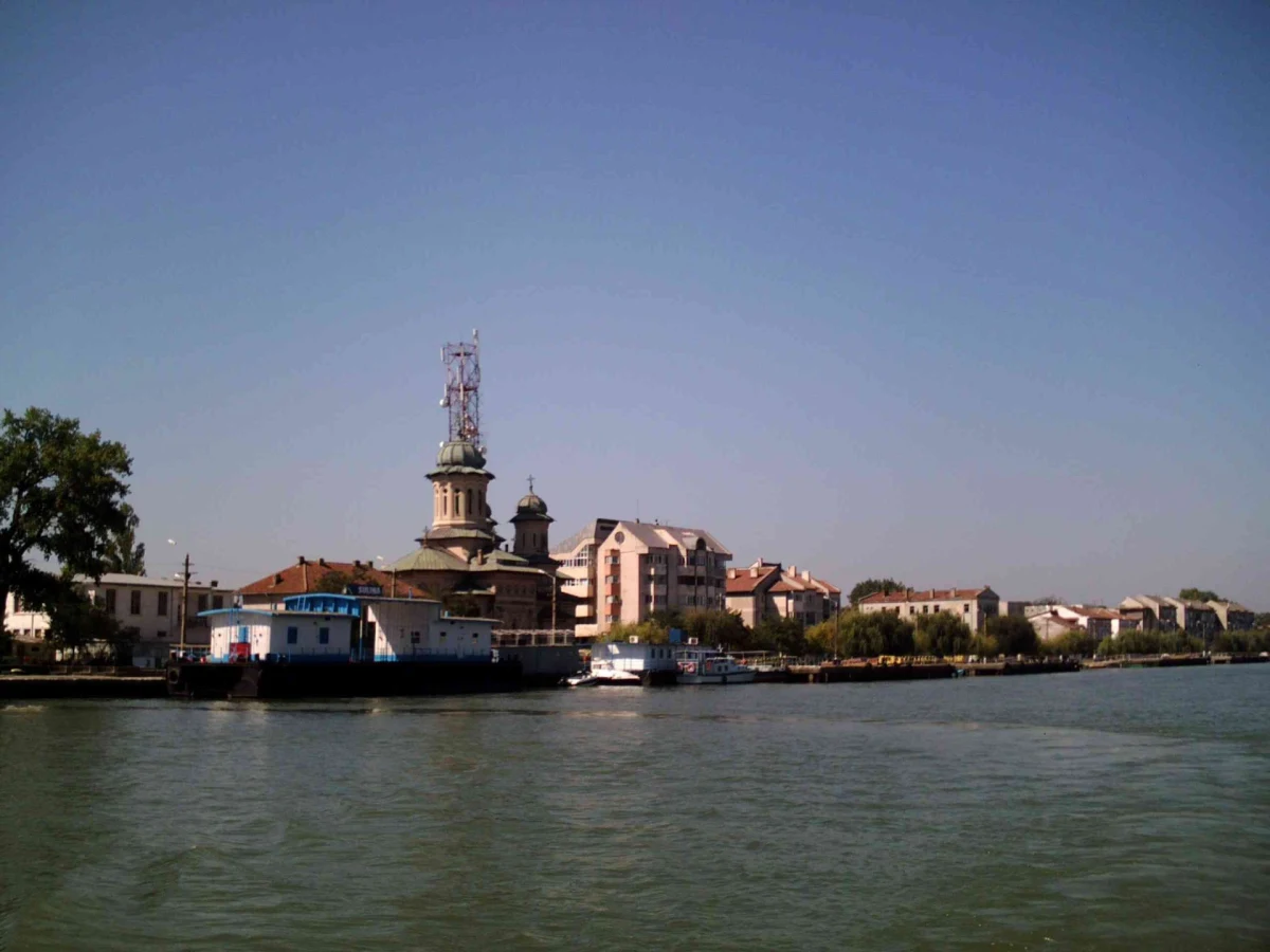 Sulina - city photo 1
