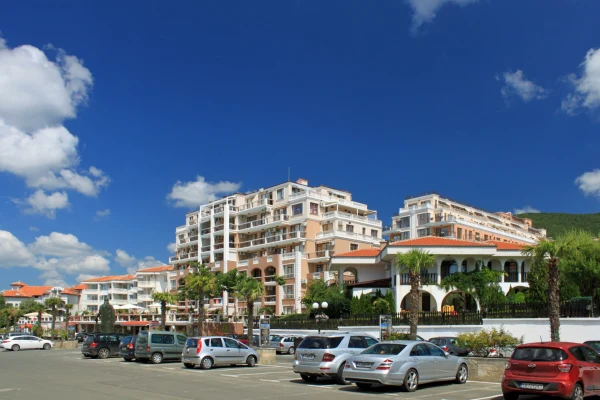 Sveti Vlas - linna foto 3