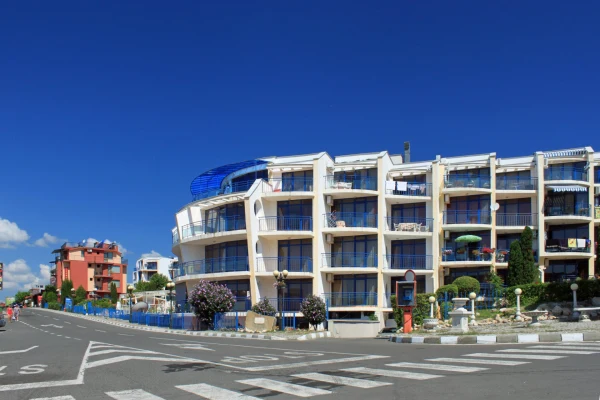 Sveti Vlas - linna foto 4