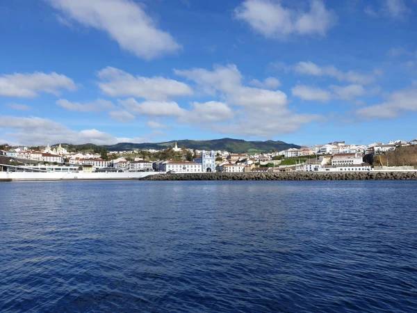 Terceira - linna foto 3