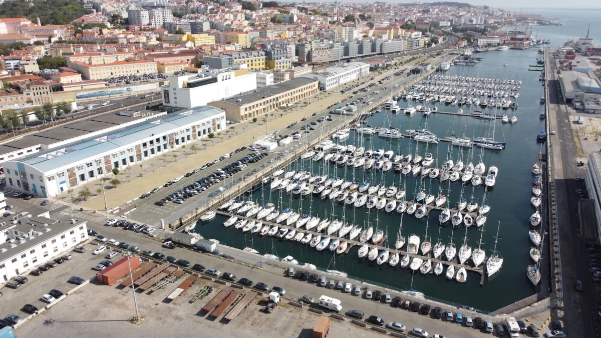 Marina Alcântara - фото марины 1