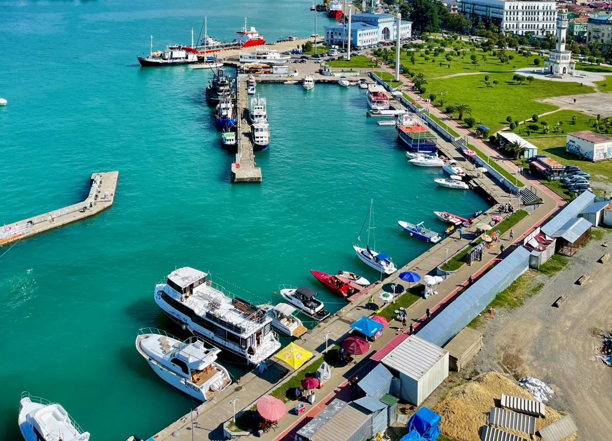Batumi Yacht Club - jahtsadama foto 1