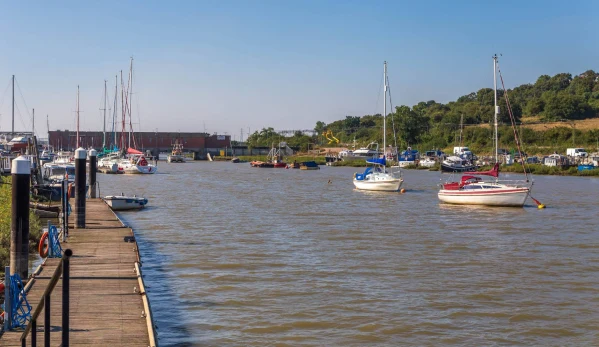 Benfleet Yacht Club - фото марины 3