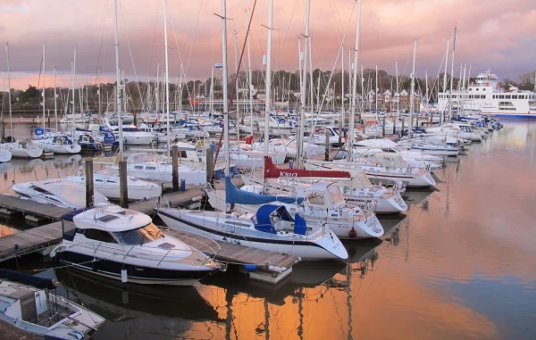 Berthon Lymington Marina - фото марины 3