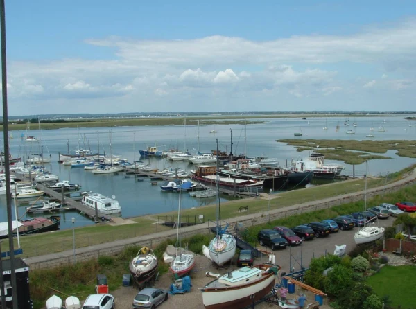 Blackwater Marina - фото марины 3