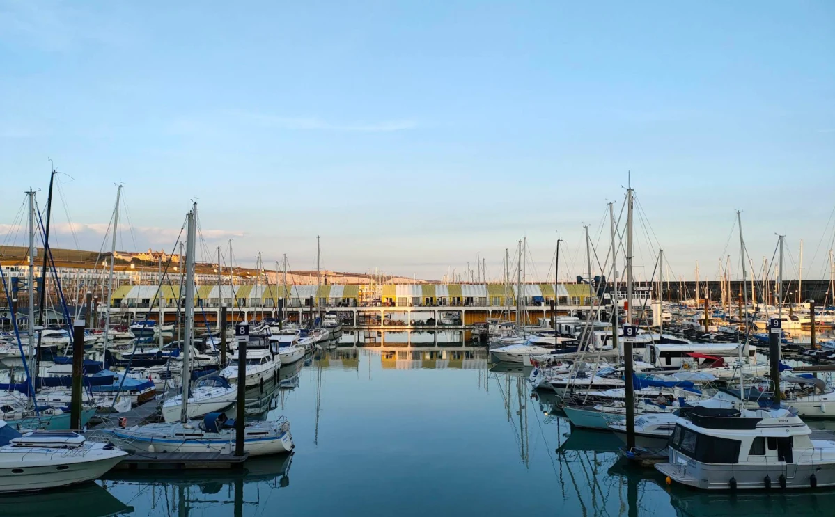 Brighton Marina Outer Harbour - фото марины 1