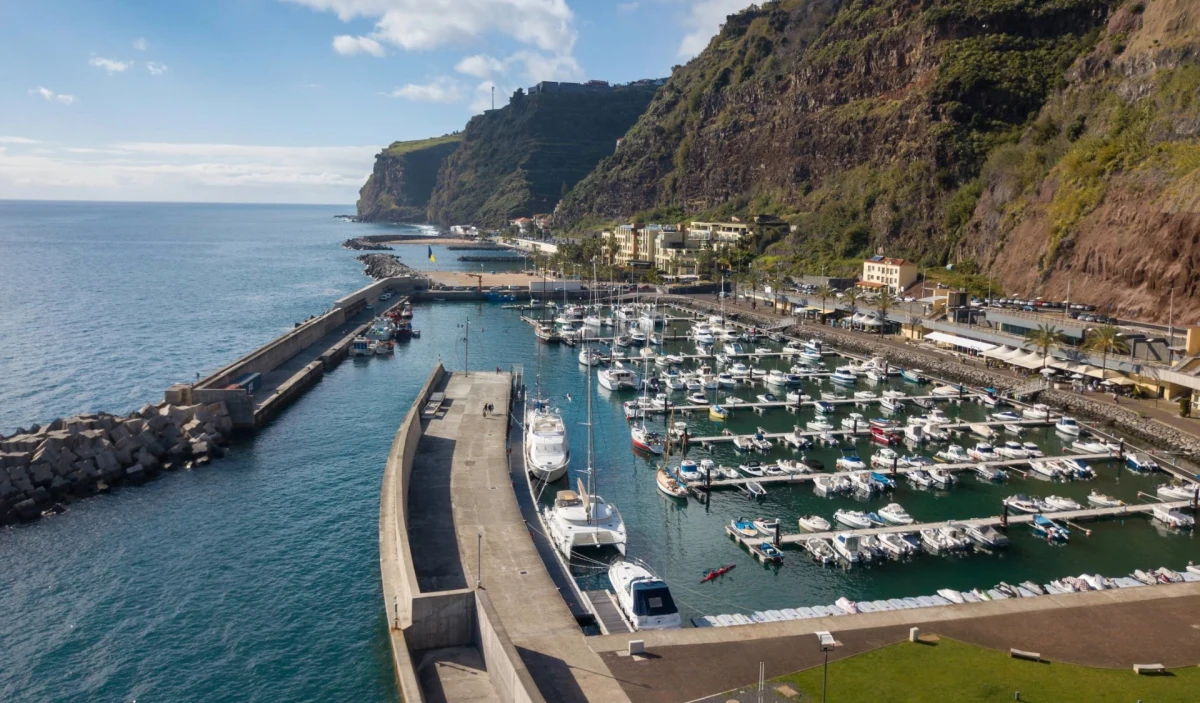 Marina Calheta - marina photo 1