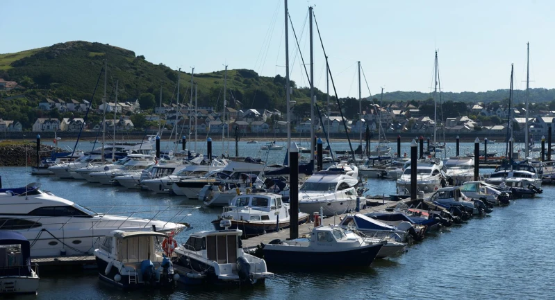 Conwy Marina - фото марины 2