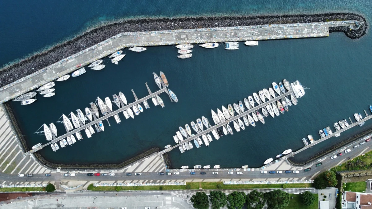 Marina da Horta - marina photo 1
