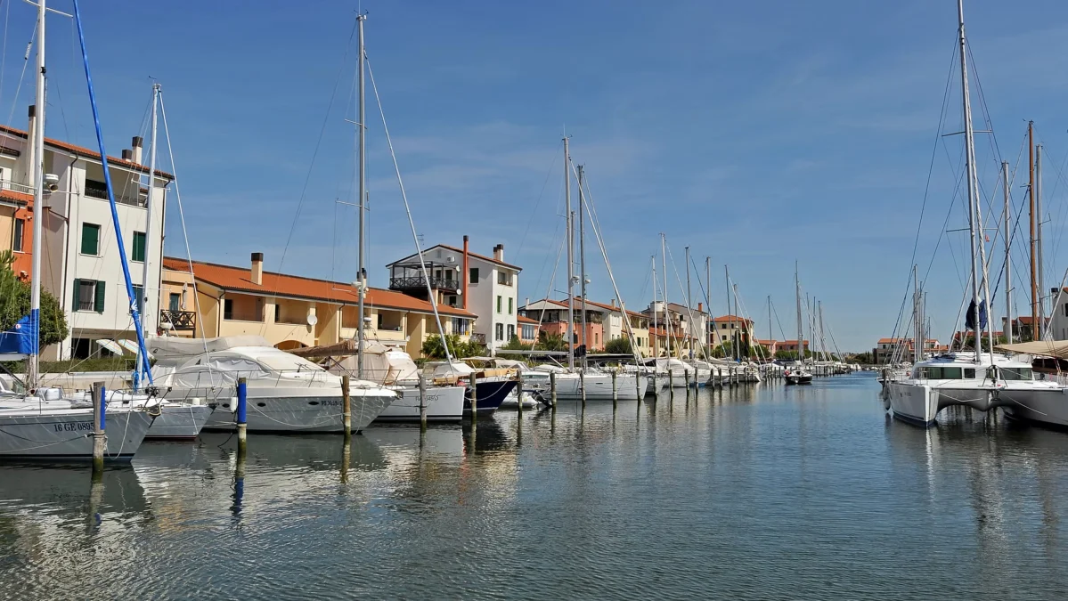 Marina Darsena dell`Orologio - фото марины 1