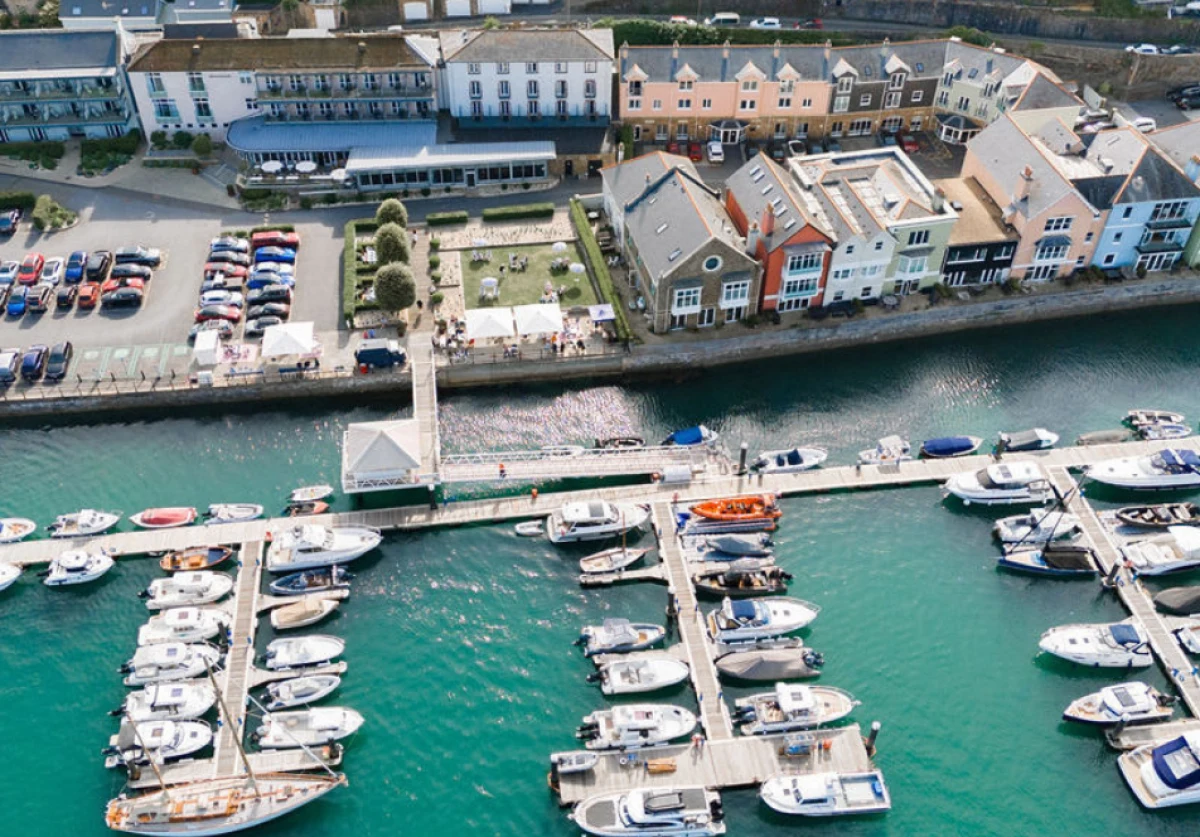 Dartmouth Marina - фото марины 1