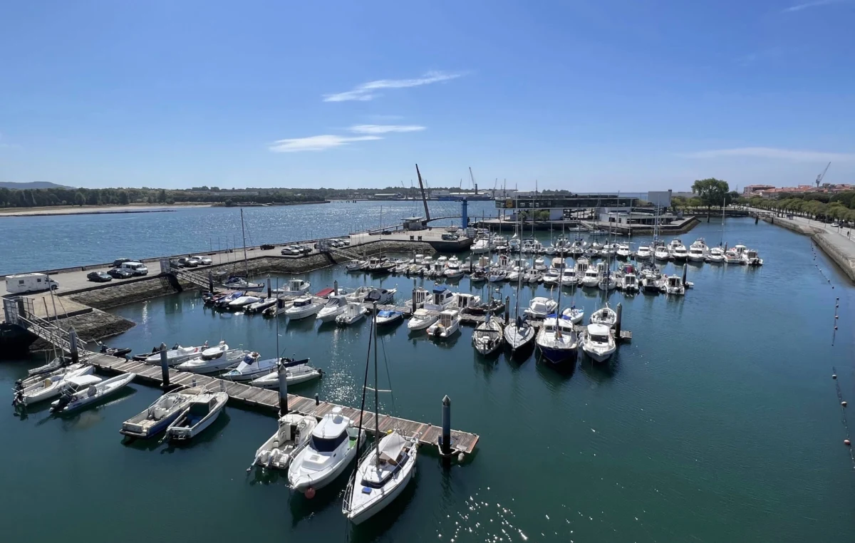 Marina de Viana do Castelo - marina photo 1