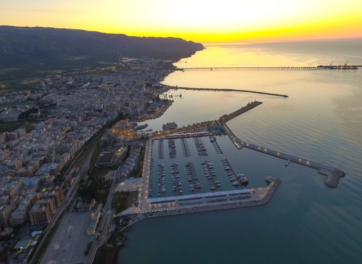 Marina del Gargano - marina photo 1