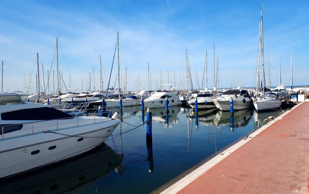Marina di Cervia - фото марины 1