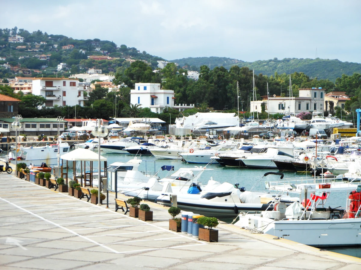 Marina di Santa Marinella - фото марины 1