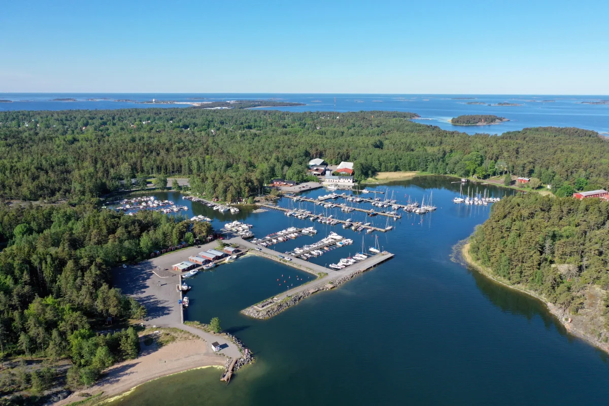 Hangonkylä - marina photo 1