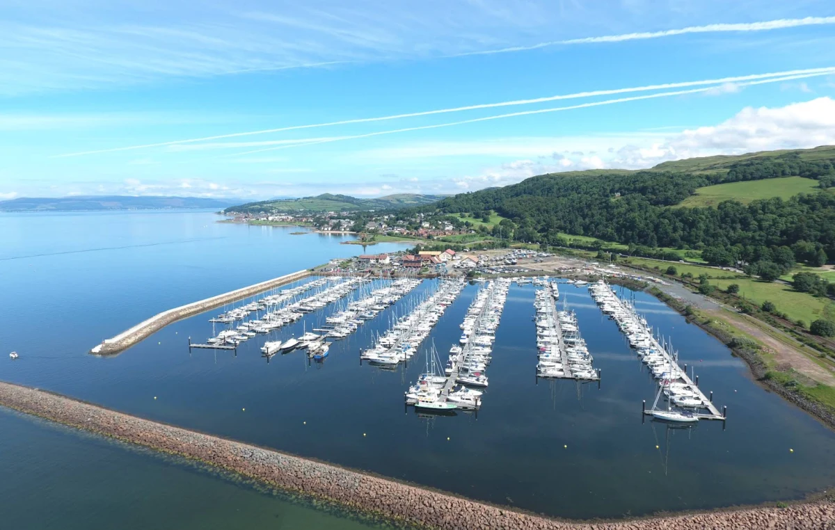 Largs Yacht Haven - фото марины 1