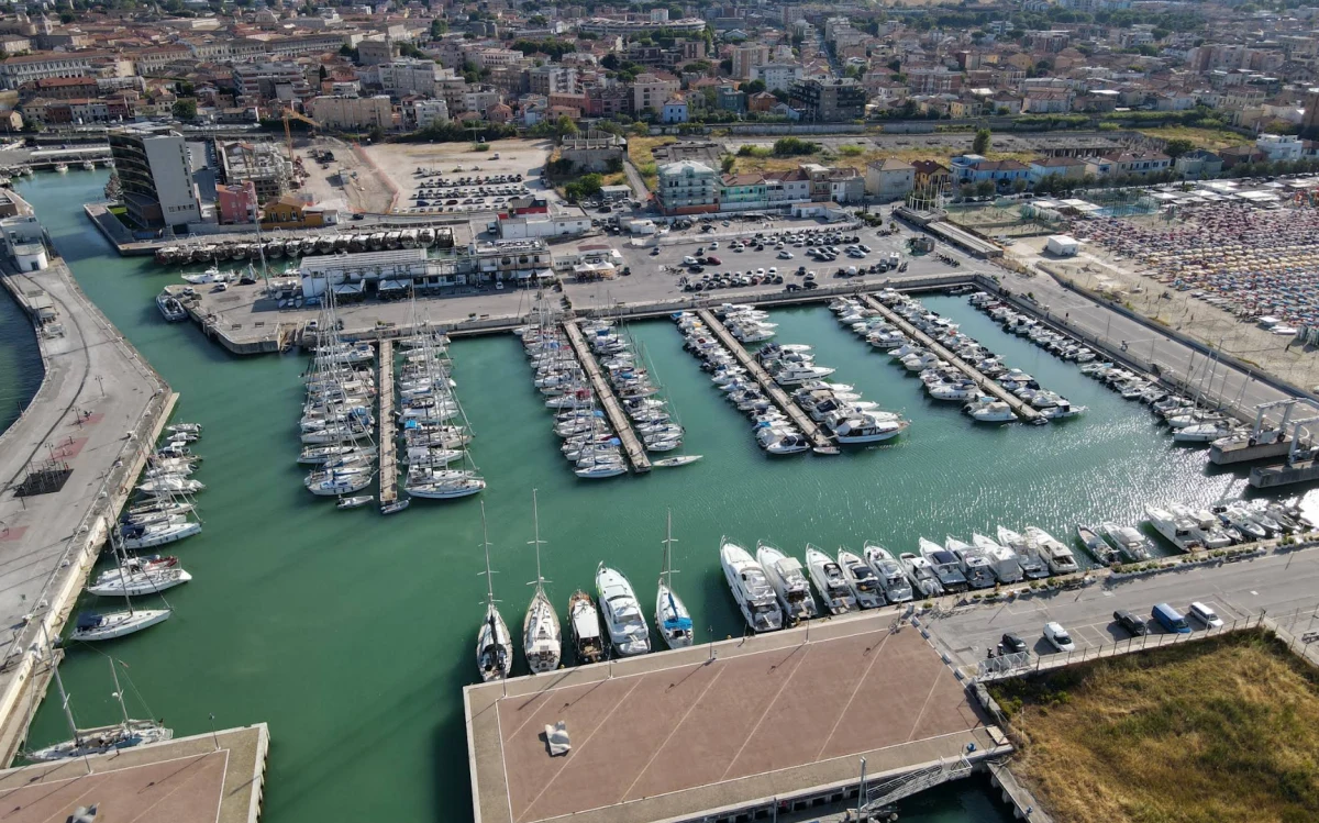Lega Navale Senigallia - фото марины 1
