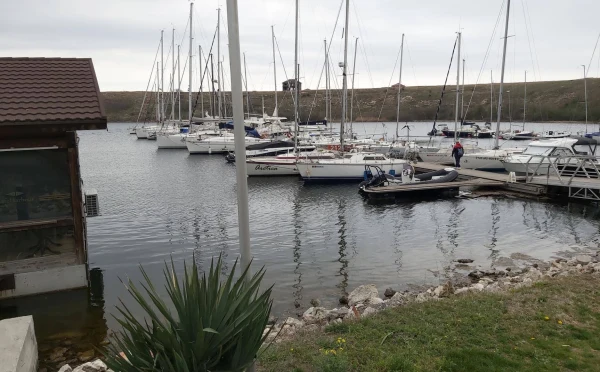 LifeHarbour Limanu - marina photo 3