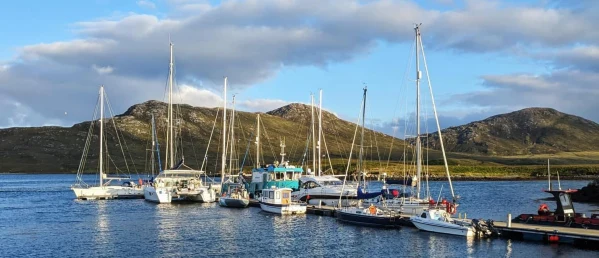 Lochmaddy Marina - фото марины 4
