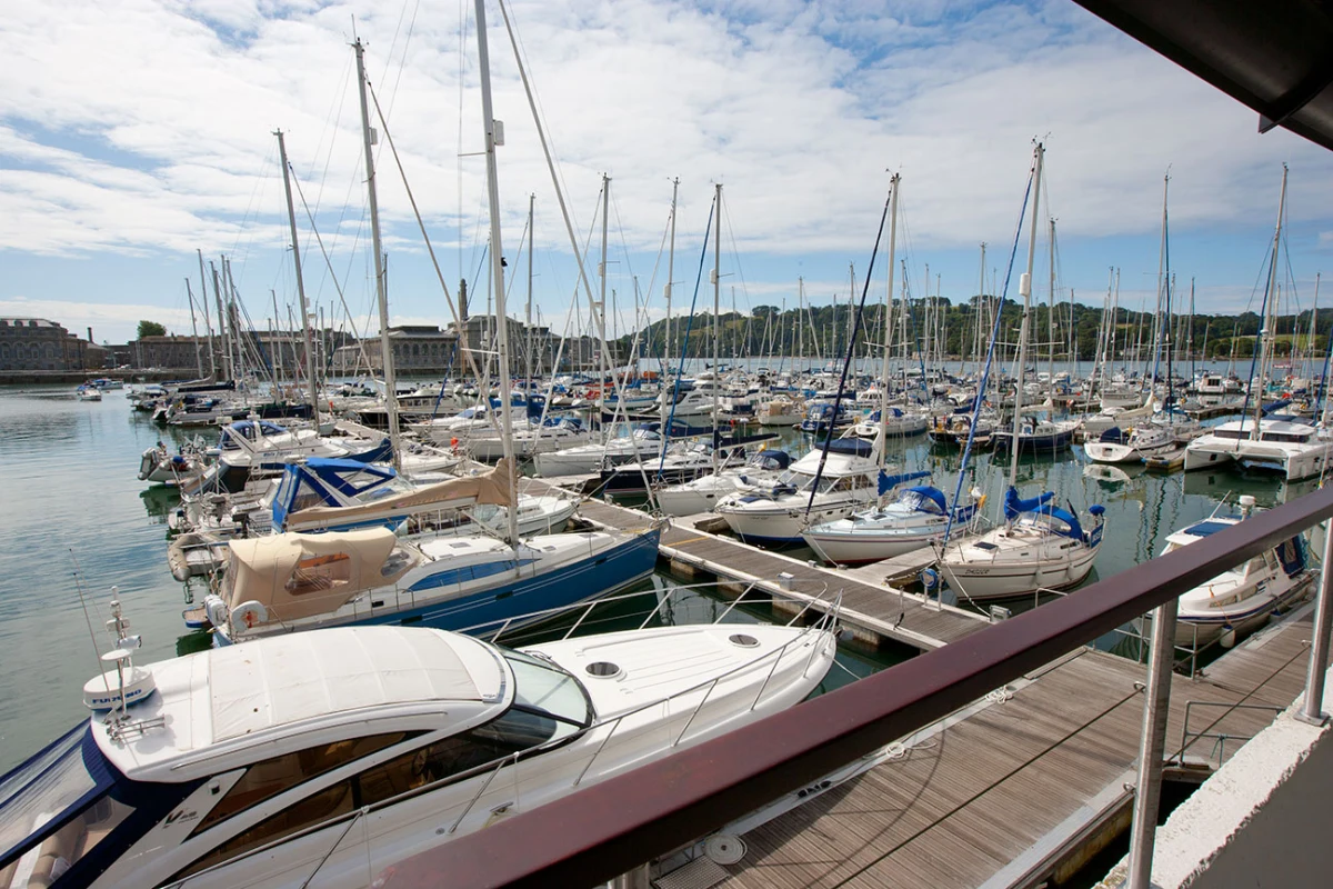 Mayflower Marina - фото марины 1