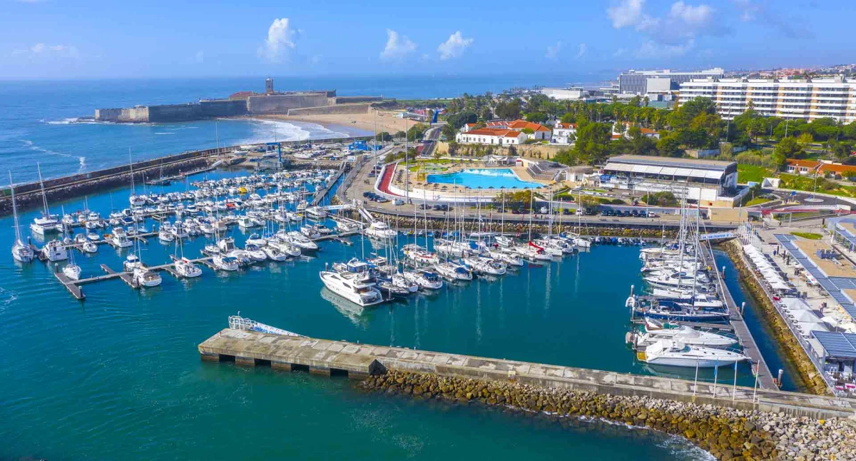 Oeiras Marina - jahtsadama foto 1