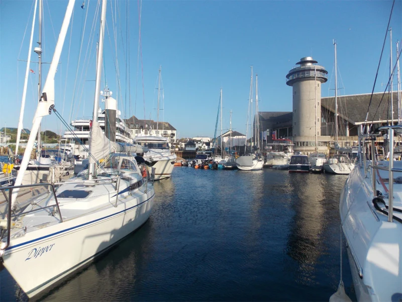 Port Pendennis Marina - фото марины 2