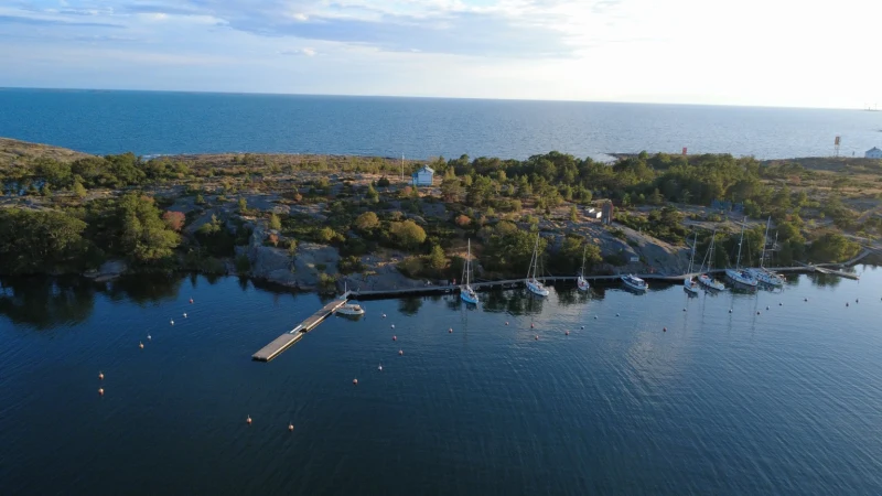 Rodhamn Marina - фото марины 2