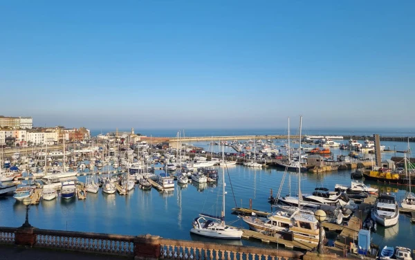 Royal Harbour Marina Inner - marina photo 3