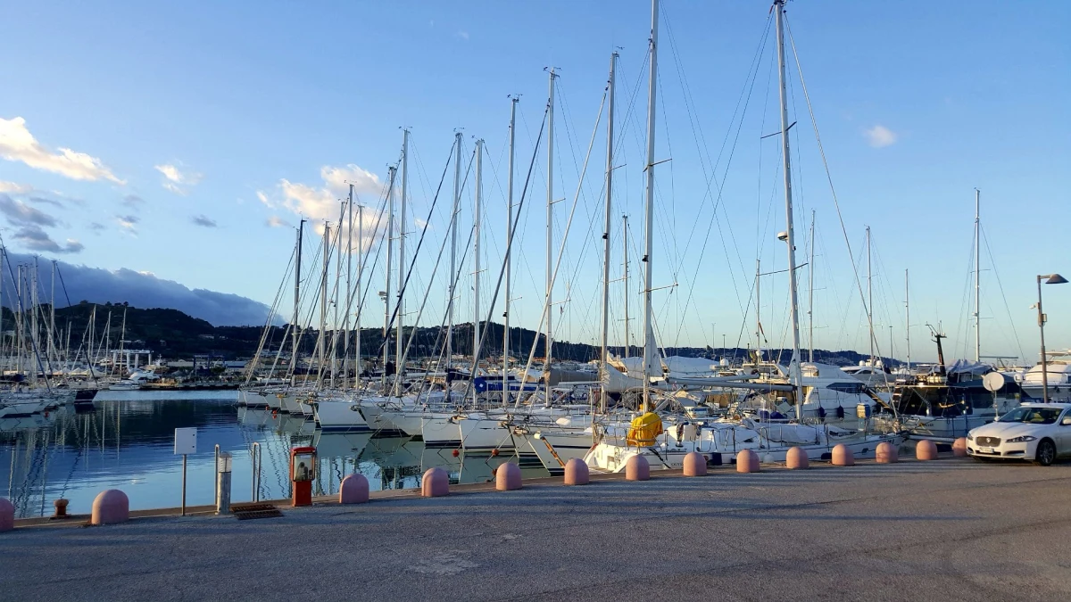 Marina San Benedetto del Tronto - фото марины 1