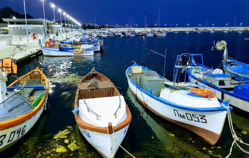 Sarafovo Fishing Harbour - jahtsadama foto 2