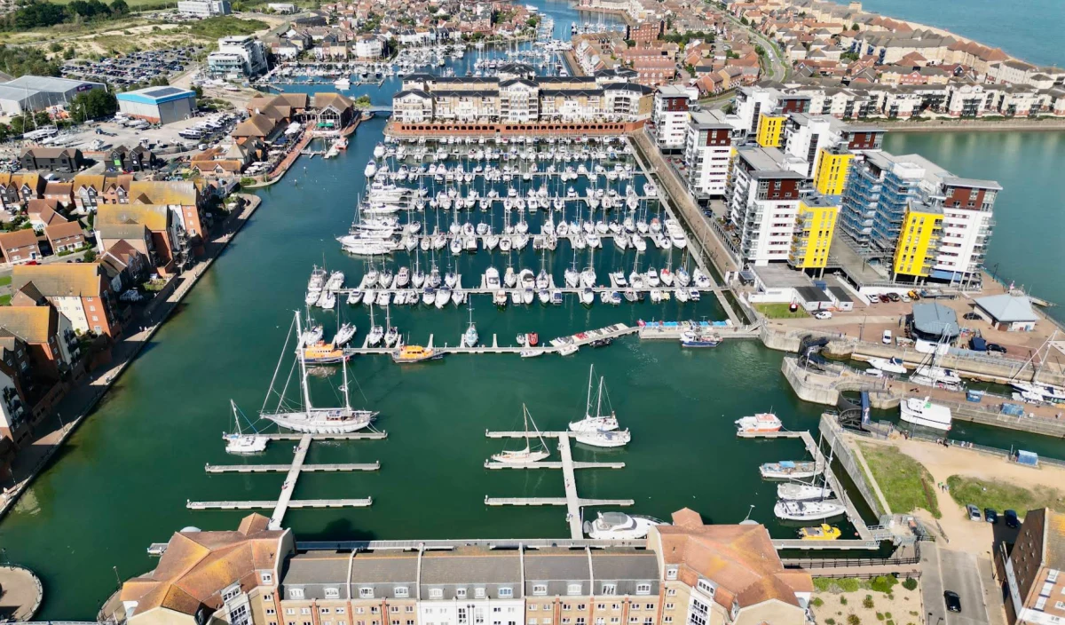 Sovereign Harbour South - фото марины 1