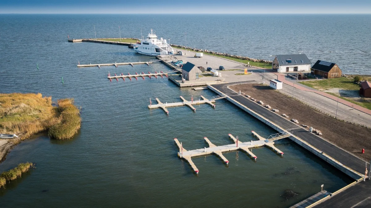 Suaru Marina - marina photo 1