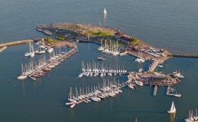 Liuskasaari Marina