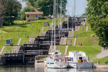 Berg Roxen Guest Harbor