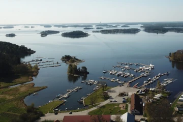 Nävekvarn Guest Harbor