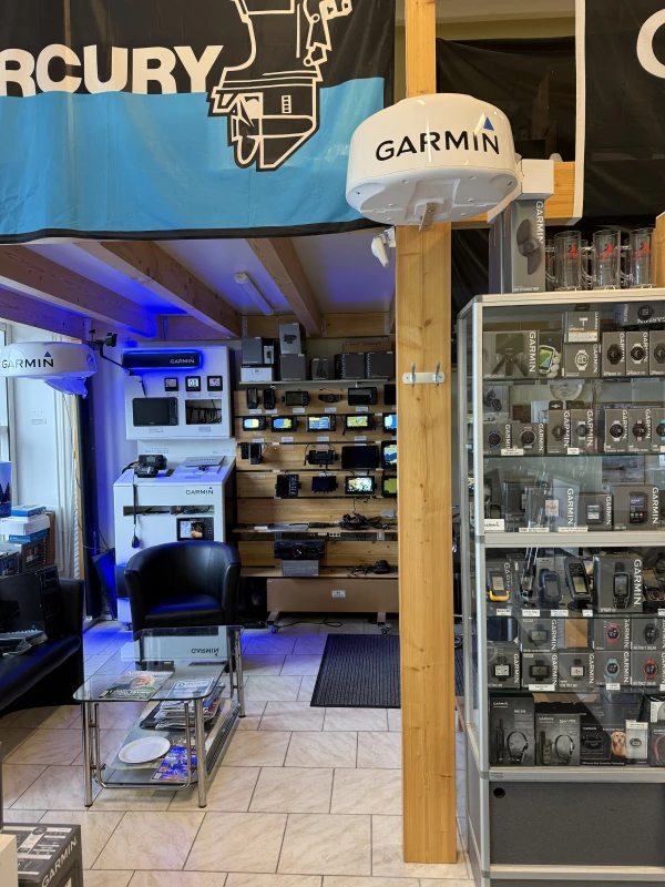 Jakari Marine Garmin - фото магазина или сервиса 3