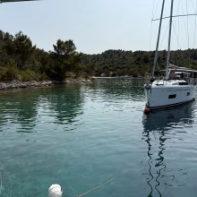 Visitor buoy near Šćedro