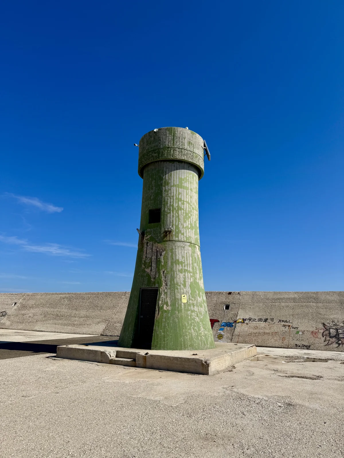 The Green Lighthouse of Punta Riso - фото достопримечательности 1