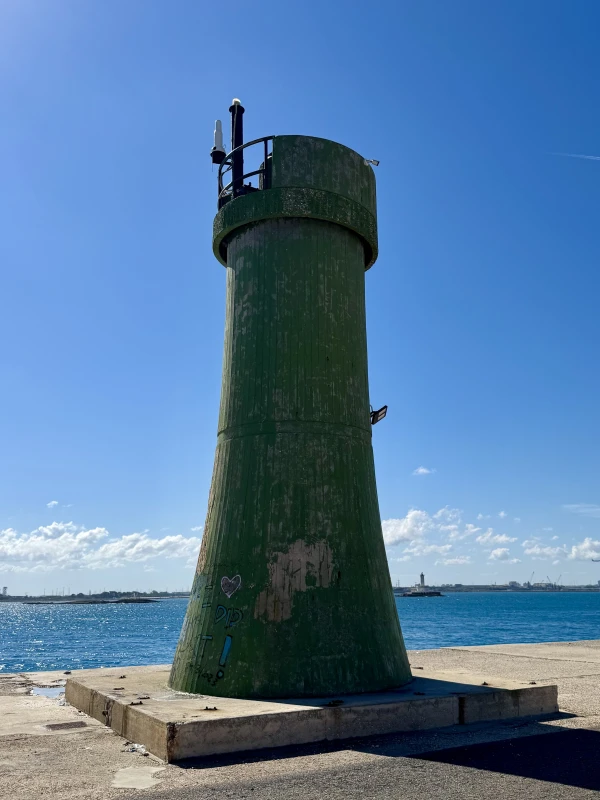 The Green Lighthouse of Punta Riso - фото достопримечательности 3