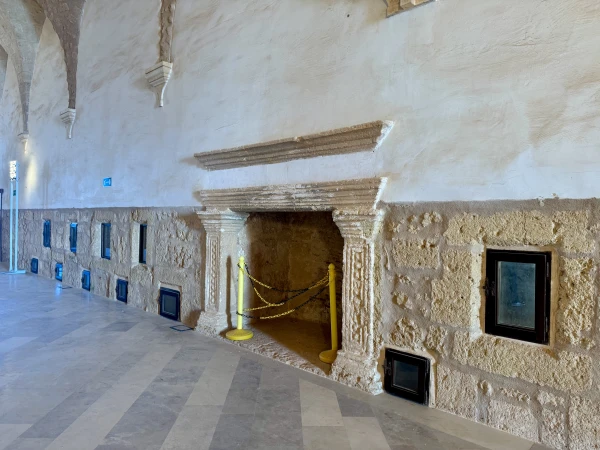 Castello Alfonsino – Forte a Mare (Brindisi) - фото достопримечательности 4
