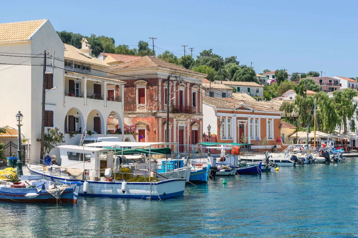 Paxos & Antipaxos - фото города 1