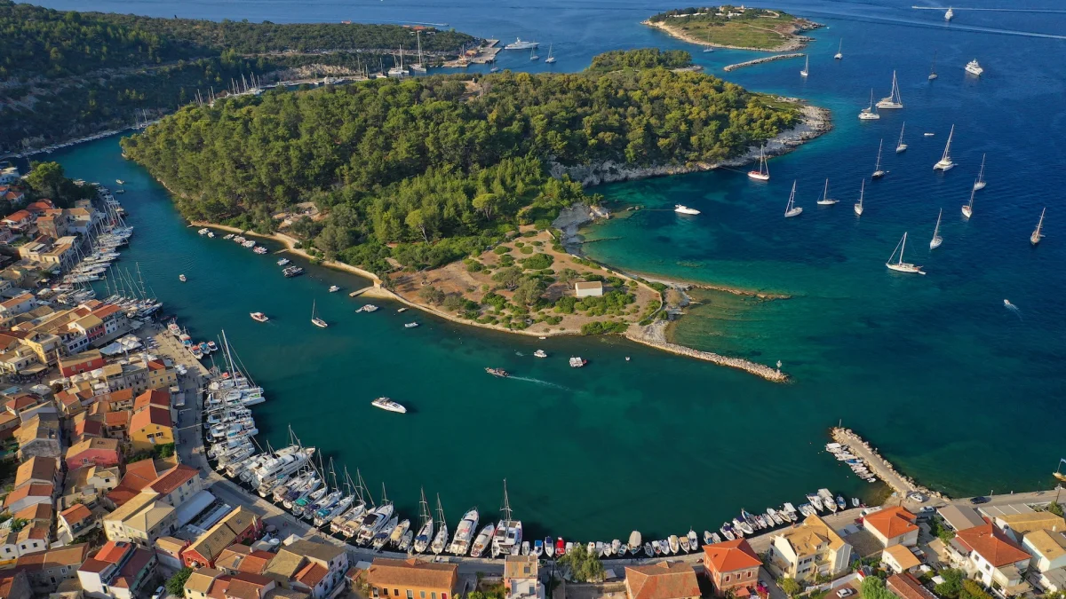 Gaios Marina - фото марины 1