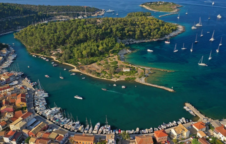 Gaios Marina