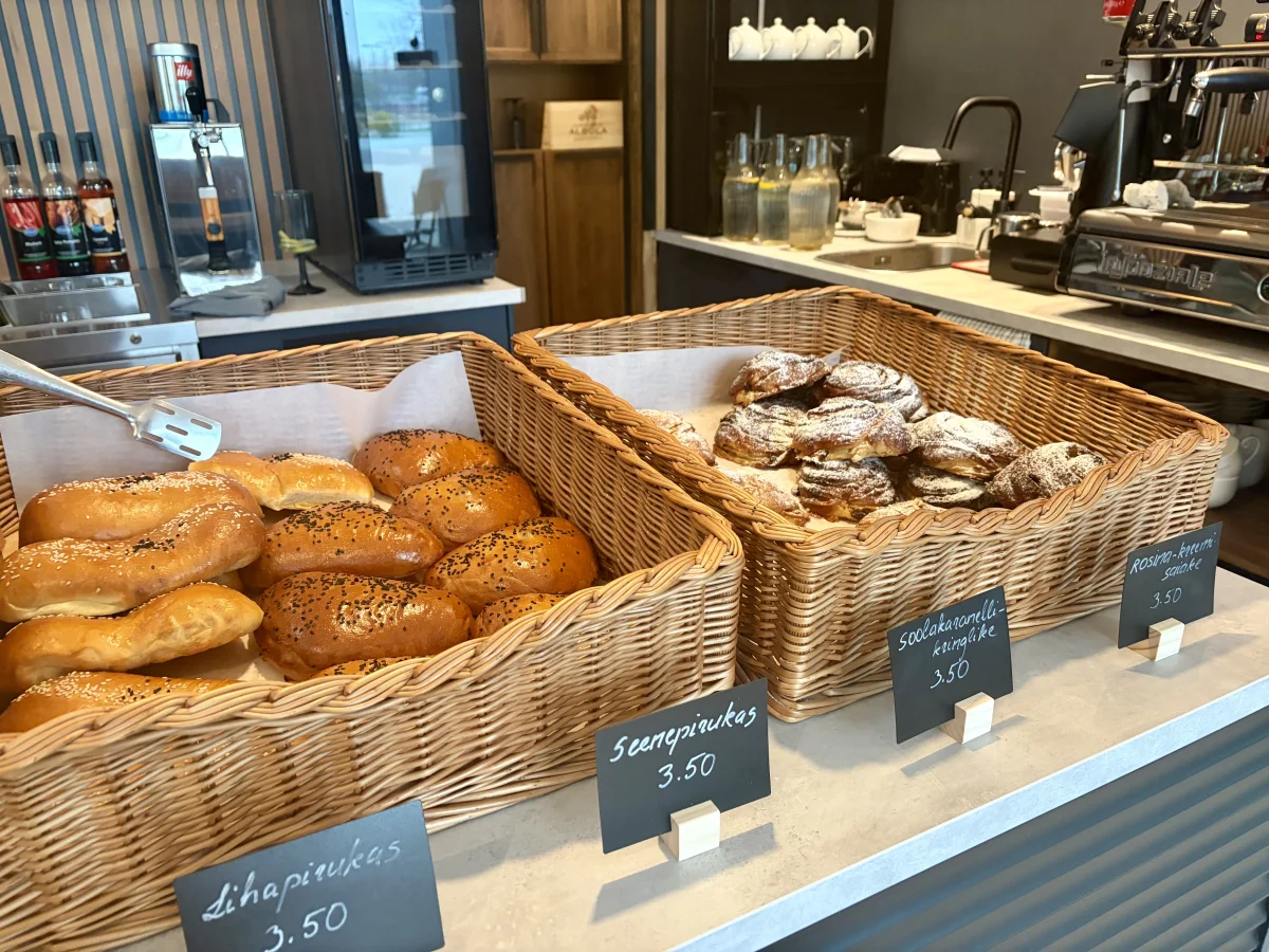 Roo Bakery & Café - фото достопримечательности 1