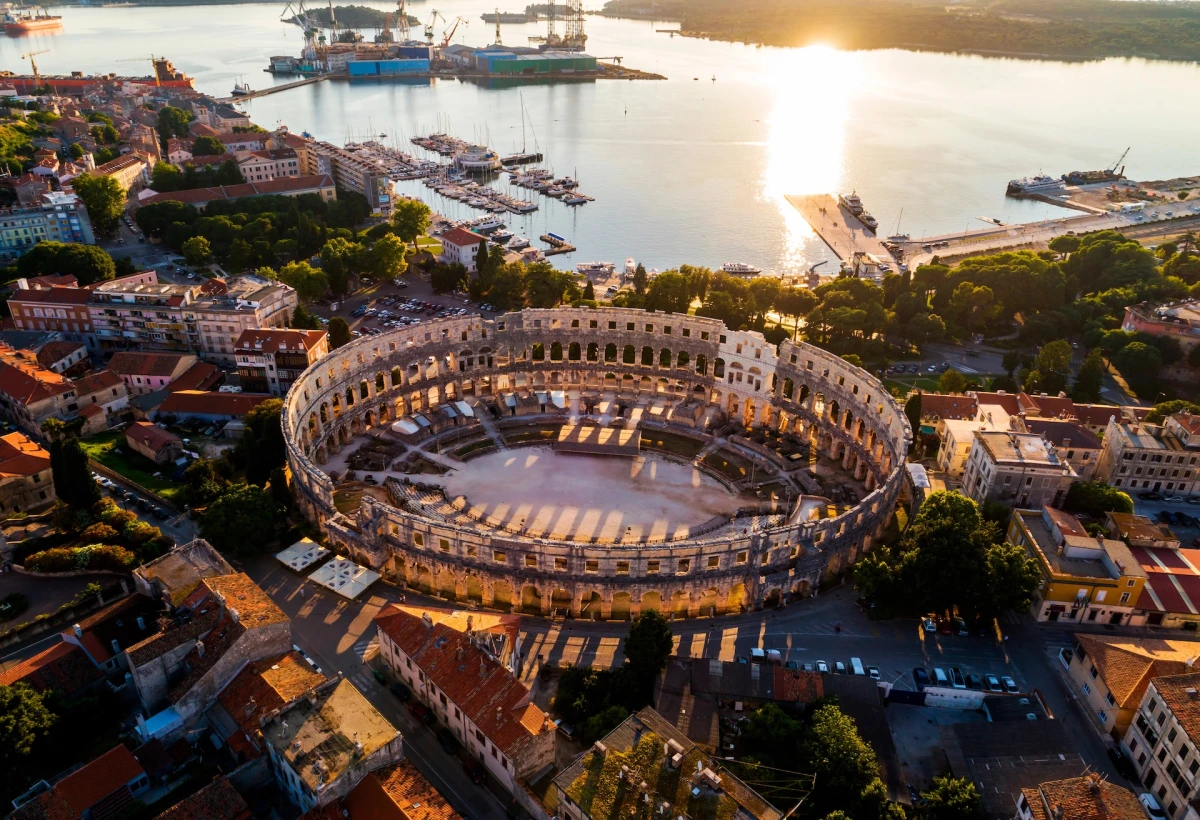 Pula - фото города 1