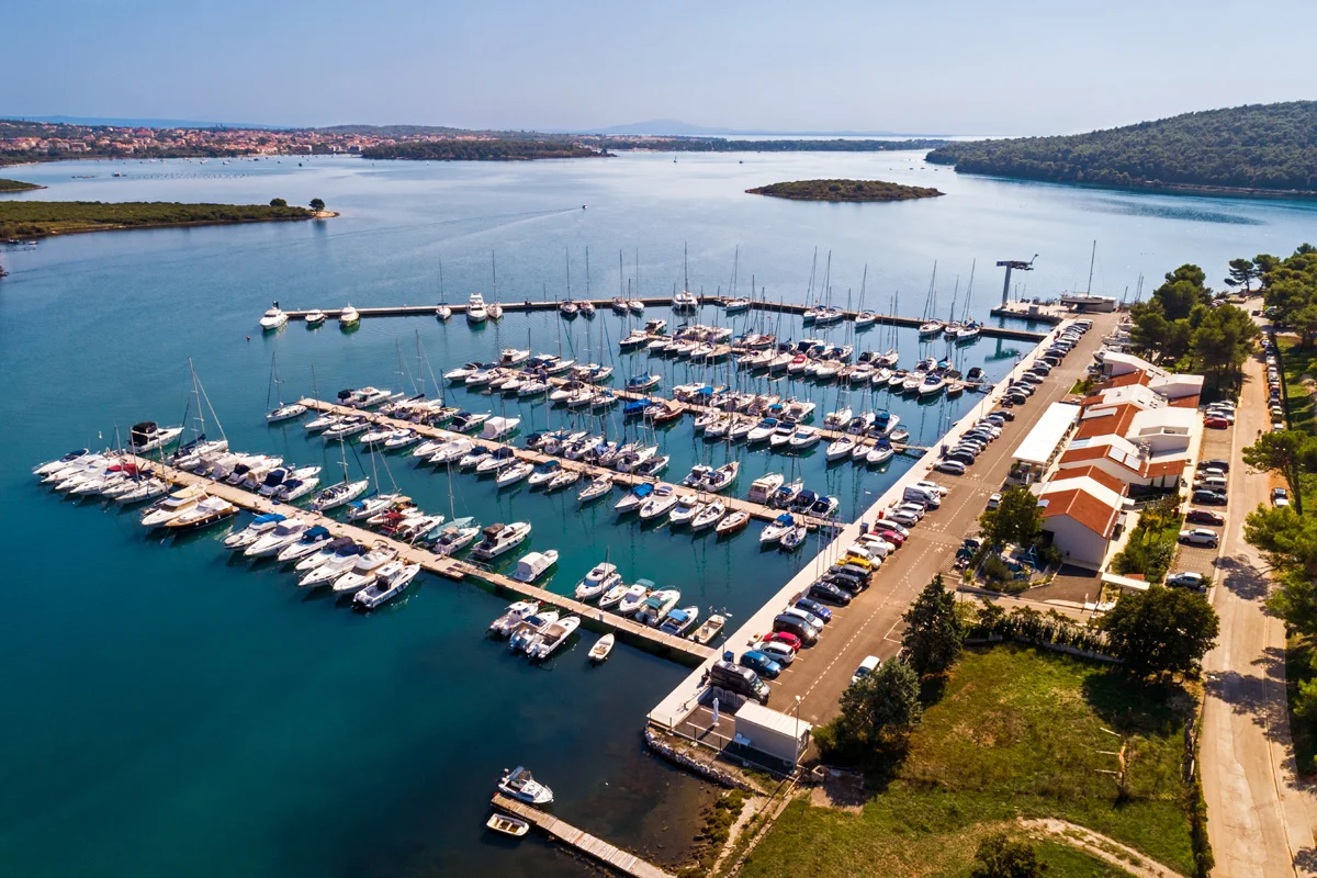 ACI Marina Pomer - фото марины 1