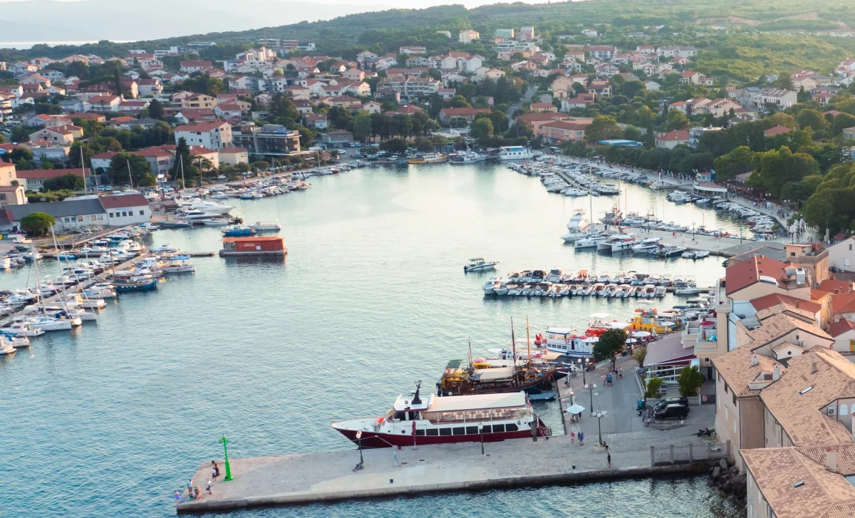 Krk Town Marina - фото марины 1