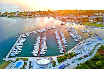 Olive Island Marina